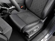 Audi Q6 e-tron Sportback S edition performance 306pk 100 kWh · SOH 97,8% · Panoramadak · Wegklapbare Trekhaak · 360 Camera · Stoelverwarming voor+achter · Bijrijder Display · 19'' Inch · Garantie t/m 10-08-2030 of 100.000km