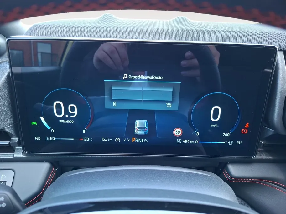Ford Puma 1.0 EcoBoost Hybrid ST-Line | Panoramadak | Camera | Navigatie | Comfortpack | El. Achterklep | Keyless entry&start | Climate Control | Apple Carplay&Android Auto | Nieuw te bestellen! |