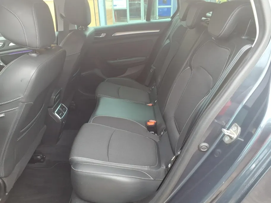 Renault Mégane Estate 1.3 TCe 140 Techno Automaat | Navigatie | Trekhaak | Stoelverwarming | 1 jaar garantie