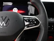 Volkswagen Golf 2.0 TSI 245pk DSG GTI · Panoramadak · Camera · Sfeerverlichting · Apple/Android Car Play · 18'' Inch · EXTRA INRUILKORTING ·