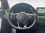 Kia ProCeed 1.0 T-GDI GT-PlusLine | Elektr. Schuif-/kanteldak | Elektr. achterklep | Achteruitrijcamera | Climate Control | Cruise Control | Stoel- en stuurverwarming |