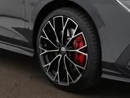 Volkswagen Golf 1.4 245pk DSG eHybrid GTE · Panoramadak · Camera · Apple/Android Car Play · Stoelverwarming · Navigatie · P-Sensoren · Park Assist · 19'' Inch ·