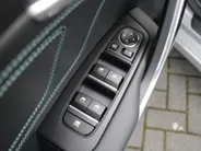 Kia Ceed Sportswagon 1.0 T-GDi MHEV Design Edition | Stuur-/stoelverwarming | Cruise adapt. | Camera | 16' LM | Elek. achterklep | JBL audio | LED |