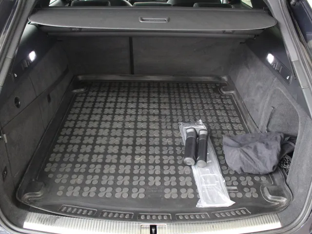 Audi A6 Avant 1.8 TFSI S-Line Sport Panoramadak | Stoelverwarming | DAB | Navigatie | Inklapbare buitenspiegels