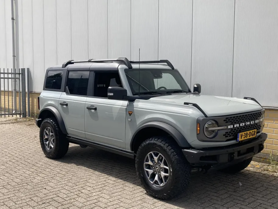 Ford Bronco 2.3 Ecoboost 275 pk 4WD Badlands Grijs Kenteken