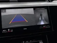 Audi e-tron 55 408pk Quattro S edition 95 kWh · SOH 93,8% · Panoramadak · 360 Camera · Elek. Bestuurdersstoel · Apple/Android Car Play · 22'' Inch ·