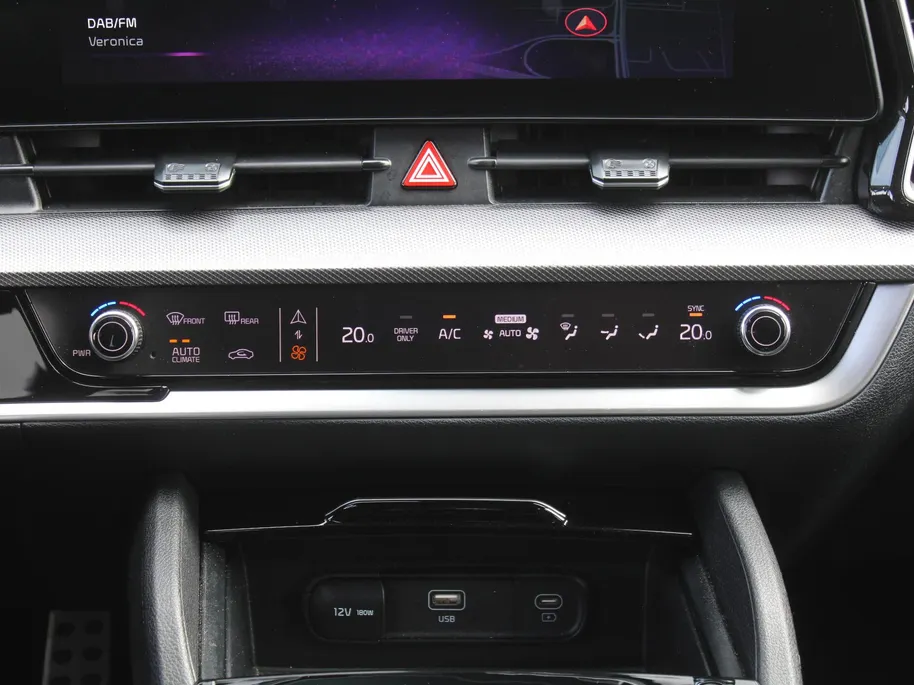 Kia Sportage 1.6 T-GDi Hybrid GT-Line Limited Edition |  Stuur-/stoelverwarming | Navi | 18' LM | Clima | Cruise adapt. | LED | Keyless | Apple Carplay/Android Auto |