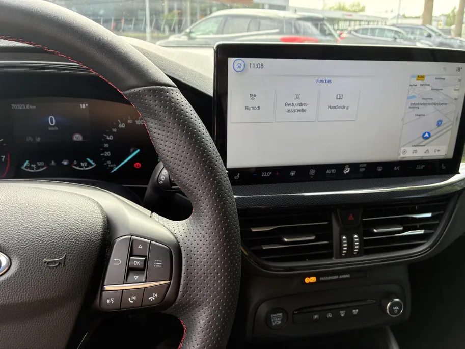 Ford Focus Wagon 1.0 EcoBoost Hybrid ST Line