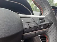 SEAT Leon Sportstourer 1.5 TSI FR Business Intense | Navigatiesysteem full map | Apple Carplay/Android Auto | Elektrisch bedienbare achterklep | Achteruitrijcamera | Stoel en Stuur Verwarming | Cruise control adaptief