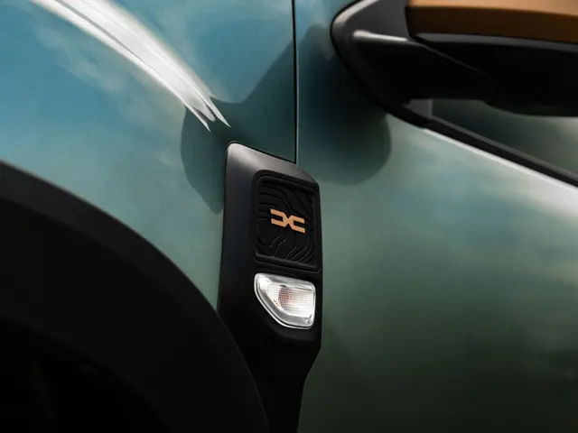 Dacia Duster 1.0 TCe 100 ECO-G Extreme | Stoelverwarming voor | 360 graden camera | Navigatie | Climat Control |