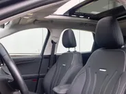 Ford Kuga 2.5 PHEV 225 pk Vignale Headup Display - Panoramadak - Winter Pack - Trekhaak  - dealer onderhouden NL auto