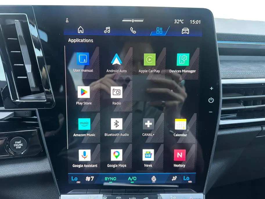 Renault Espace E-Tech full hybrid 200 esprit Alpine 5p. | Automaat | Apple Carplay & Android Auto | Head Up Display | Camera | Stuurverwarming | Apple Carplay & Android Auto | 12 Maanden BOVAG Garantie