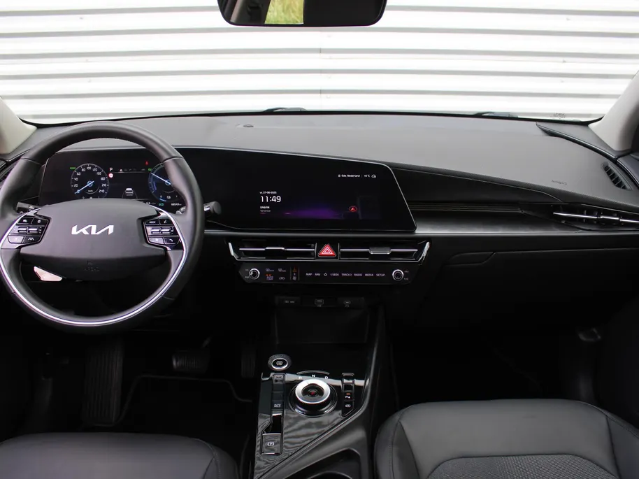 Kia Niro 1.6 GDi Hybrid DynamicLine | Camera | Cruise adapt. | Clima | 16' LM | Navi | Keyless |