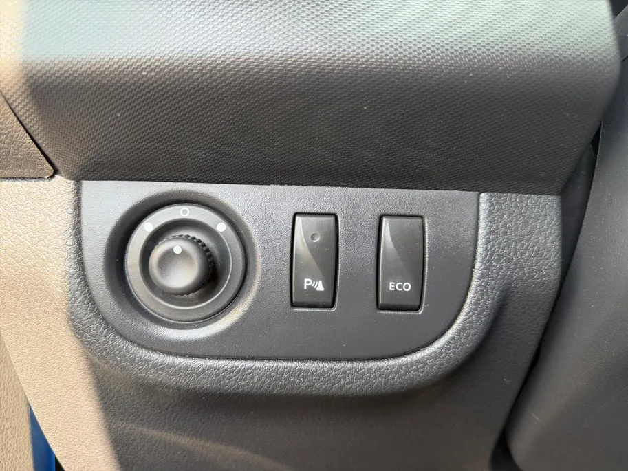Dacia Sandero Stepway 0.9 TCe SL | Cruise control | Elektr. ramen voor en achter | Navigatie | Parkeersensor achter | DAB | Airco | Lichtmetalen velgen | Bovag garantie |