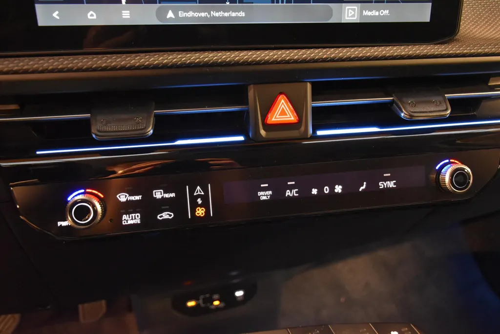 Kia EV6 84kWh 229pk RWD Plus NIEUW - SNEL LEVERBAAR