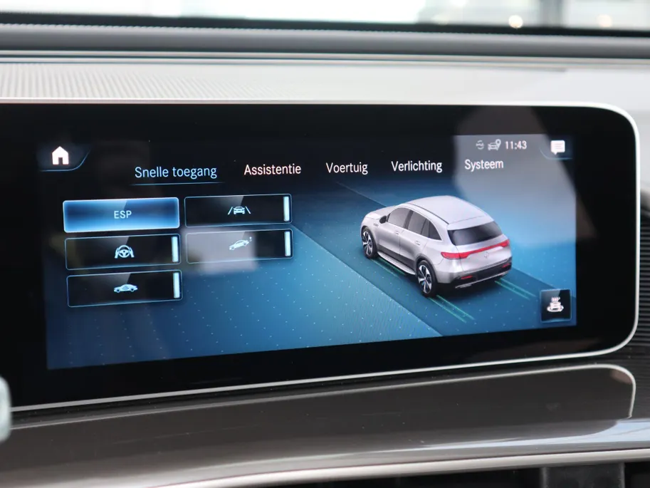 Mercedes-Benz EQC 400 4MATIC Business Solution AMG 80 kWh l Trekhaak l Keyless l Stoelverwarming