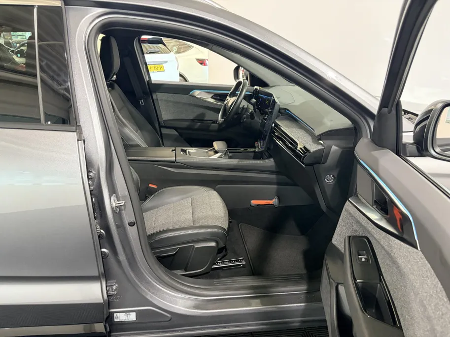 Renault Espace 200PK E-Tech full hybrid techno 7p. Automaat | 1ste Eigenaar | Apple Carplay/Android Auto | Cruise Control | Camera  | Google Built-In | Digitale Cockpit | Climate Control | Parkeersensoren |