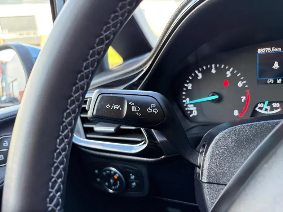Ford Fiesta 1.0 EcoBoost Hybrid Titanium X | 1e Eigenaar | NL-Auto | Adaptieve Cruise Control | Camera | Keyless Entry | Privacy Glass | Navigatie