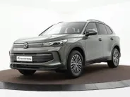 Volkswagen Tiguan Limited Edition 1.5 eHybrid 204 PK 6 versn. DSG · Design Pakket Dark · Trekhaak inklapbaar, met elektrische ontgrendeling, incl. aanhangermanoeuvreerhulp Trailer Assist · Voorraad OUTLET · Prijs is inclusief inruilpremie ·