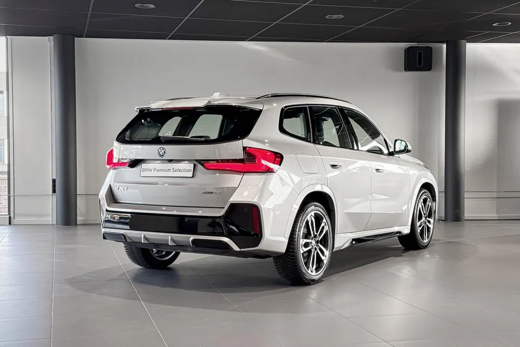 BMW iX1 eDrive20 67 kWh