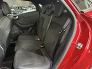 Ford Puma 1.5 EcoBoost ST-X 200 pk Performance Pack - Recaro sportstoelen - Navigatie - B&O Premium Audio - Winter Pack - Fantastic Red