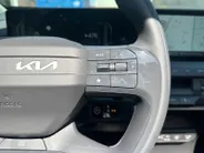 Kia EV5 Plus Advanced 81.4 kWh | NIEUWE AUTO | Panorama dak | geventileerde stoelen | leder |
