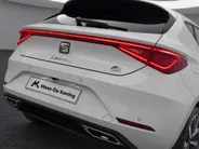 SEAT Leon FR Business 1.5 TSI eHybrid 150 kW / 204 PK Hatchb | 18 Inch | Matrix LED | Trekhaak | 5000,- HERWAARDERING!!!