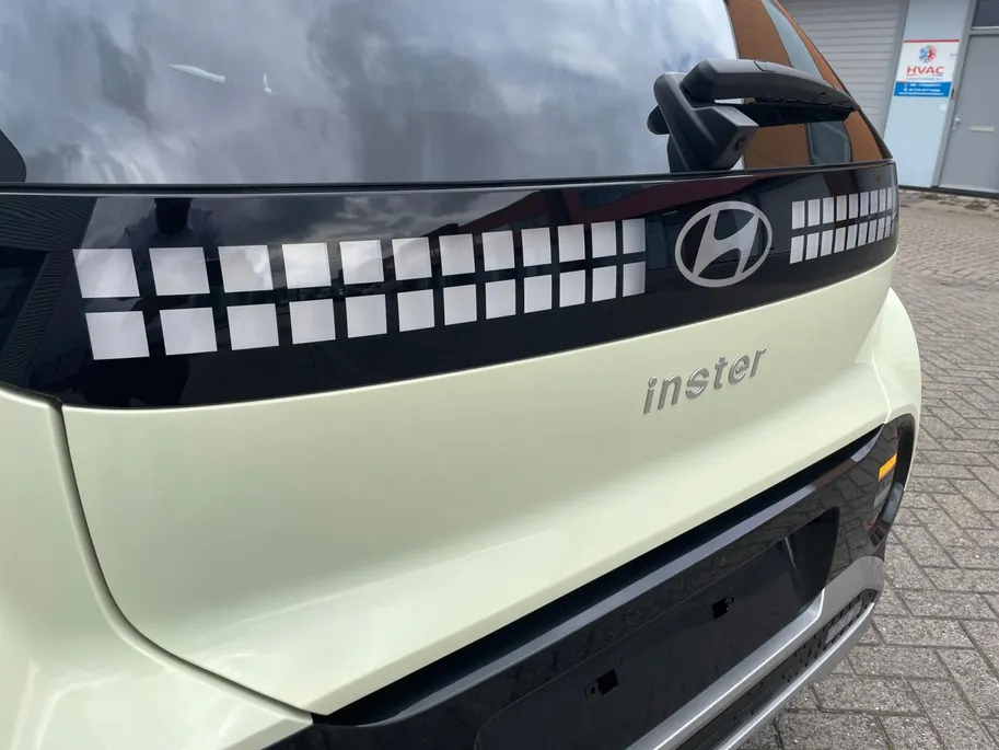 Hyundai Inster Evolve 49 kWh | Z&Z Topdeal! | Van € 32.080,-, nu voor €30.080,-