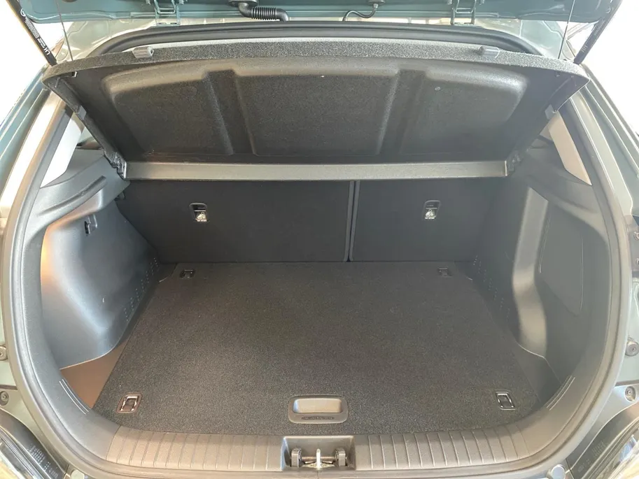 Hyundai Kona 1.6 HYBRID | PREMIUM | AUTOMAAT | NL-AUTO | DEALERONDERHOUDEN |