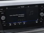 Volkswagen Polo 1.0TSI/95PK DSG Life · Camera · Navigatie · Stoelverwarming · Apple/Android Car Play ·