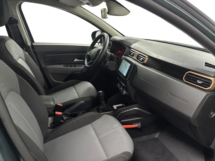 Dacia Duster 1.0 TCe 100 ECO-G Extreme NAVI AIRCO CAMERA CRUISE CONTROLE KEYLESS ENTRY LM VELGEN 360CAMERA PARKEERSENSOREN APPLE CARPLAY ANDROID AUTO ZEER MOOIE AUTO