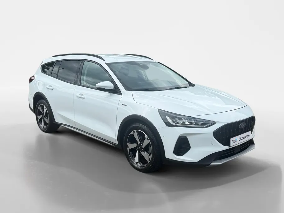 Ford Focus Wagon 1.0 EcoBoost Hybrid Active | Nieuwe Model | SYNC 4 | Trekhaak | Achteruitrijcamera | Winterpack | Privacy Glass | 12 maanden garantie! |