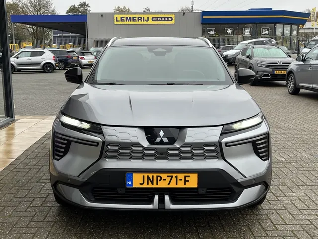 Mitsubishi Eclipse Cross Instyle 87 kWh | Panoramadak | Harman Kardon audio