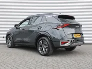 Kia Sportage 1.6 T-GDi Hybrid GT-Line | Stuur-/stoelverwarming | Elek. stoelverstelling + achterklep | Schuifdak | 18" LM | Cruise adapt. | Camera |