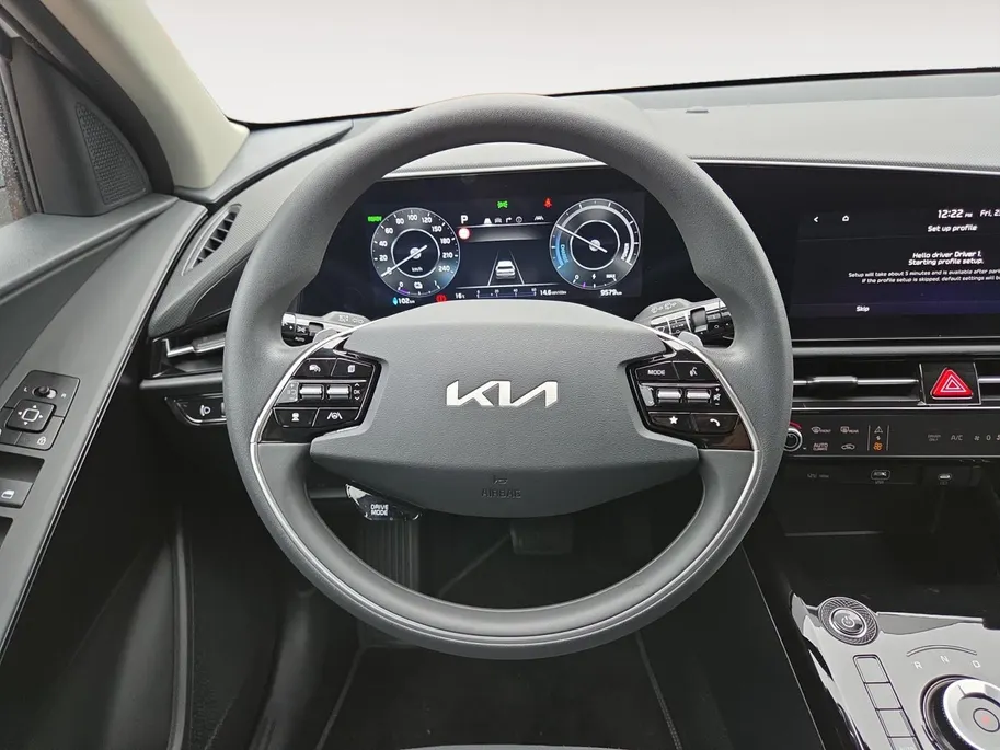 Kia Niro EV Light Edition 64.8 kWh | 1e Eigenaar | Fabrieksgarantie | Accu 100% | Lage km stand | Cruise Control Adaptief | Camera | Carplay |NAP