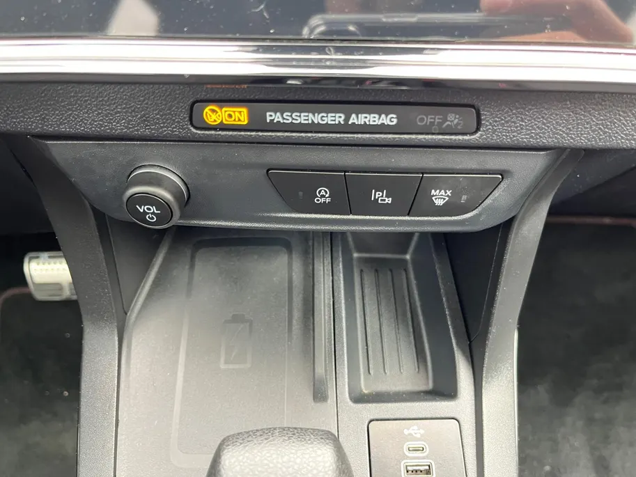 Ford Puma ST-Line | Panoramadak | Winter Pack | Driver Assistance Pack | LMV 18' | Apple Carplay & Android Auto |