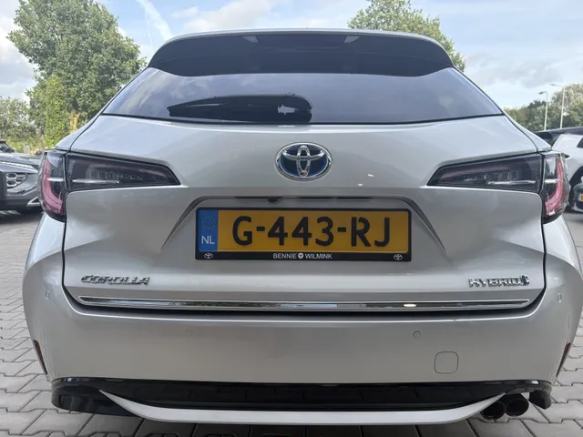 Toyota Corolla Touring Sports 2.0 Hybrid Style | Head Up | Parkeersensoren V+A