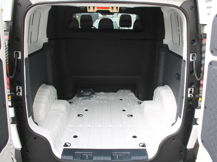 Kia PV5 L2H1 Plus DC 71.2 kWh | Dubbele Cabine | Nu in de showroom! |