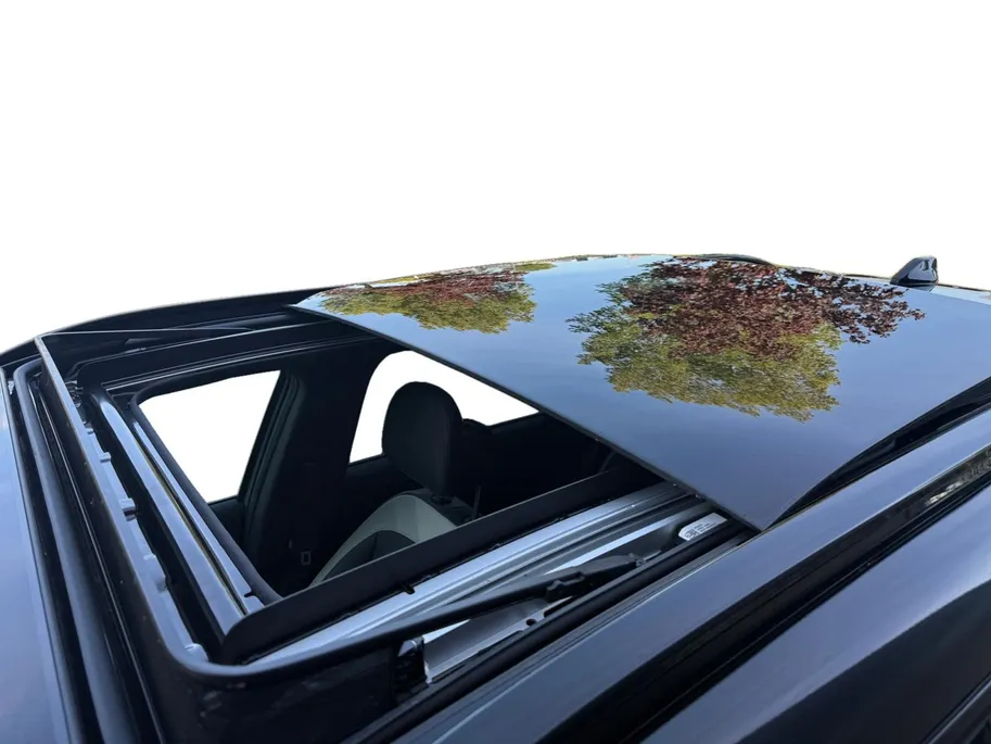 Kia EV5 GT-PlusLine 81.4 kWh | Two-Tone | 20' Lichtmetalen Velgen | Pano | Memory | Harman Kardon | Stoelventilatie | Demo | Uniek | Beschikbaar vanaf december 2026 |