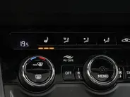 Škoda Karoq 1.5 TSI 150pk DSG ACT Sportline Business · Panoramadak · Camera · Cruise Control · Apple/Android Car Play · 18'' Inch ·