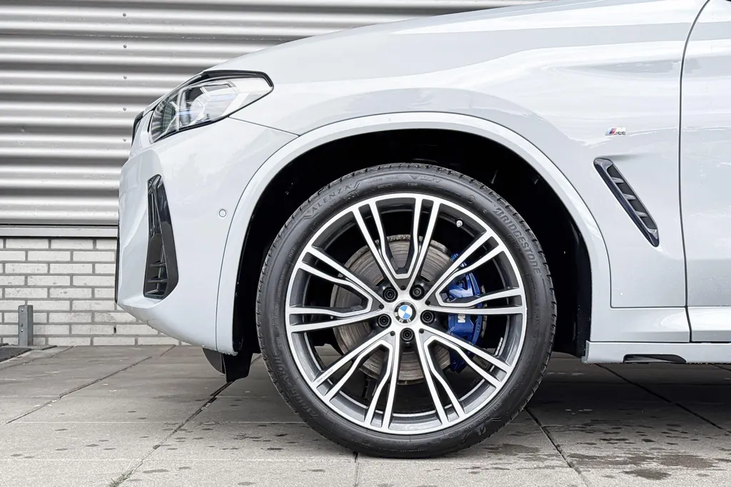 BMW X4 xDrive30i Business Edition Plus