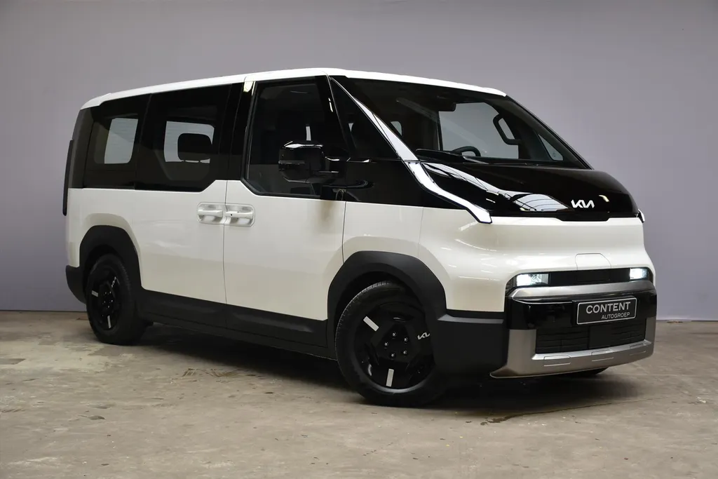 Kia PV5 Passenger 51.5 kWh Essential