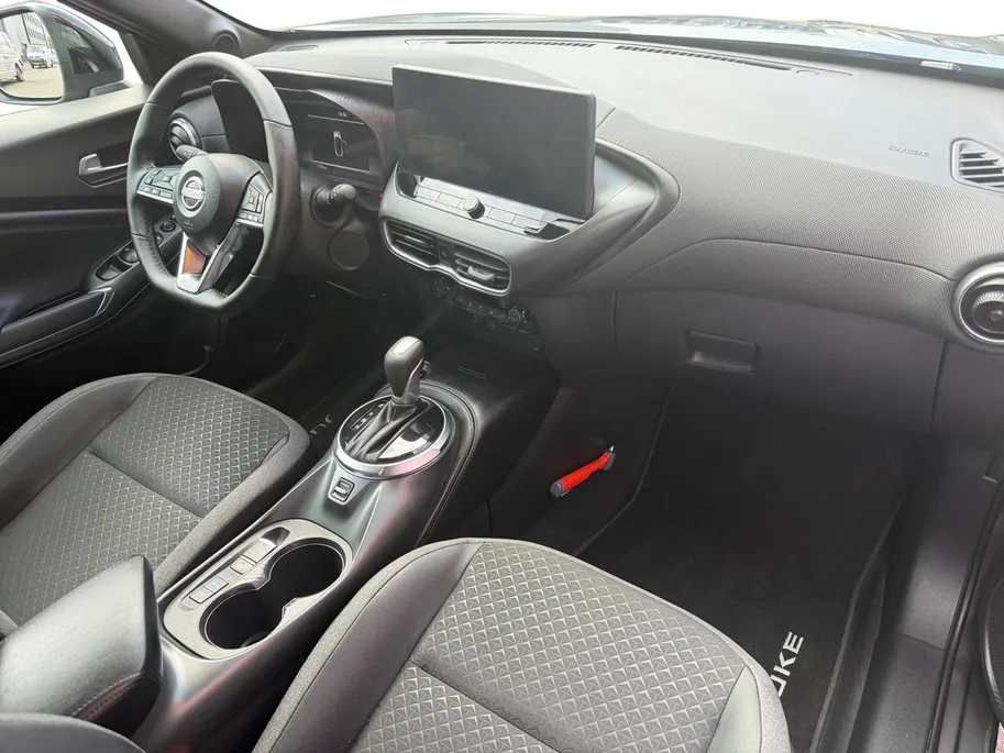 Nissan Juke 1.6 Hybrid N-Design WK DEAL € 500,- korting |Lichtmetalen velgen | Metallic lak| Navigatie | Camera | Automaat | Stuur/Stoel verwarming
