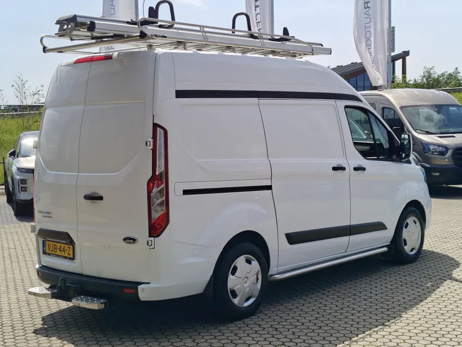 Ford Transit Custom 300 2.0 TDCI L1H2 Trend | Dubbele zijschuifdeuren | Imperiaal | ladderhulp | Omvormer | Comfort laadschot | kasteninrichting