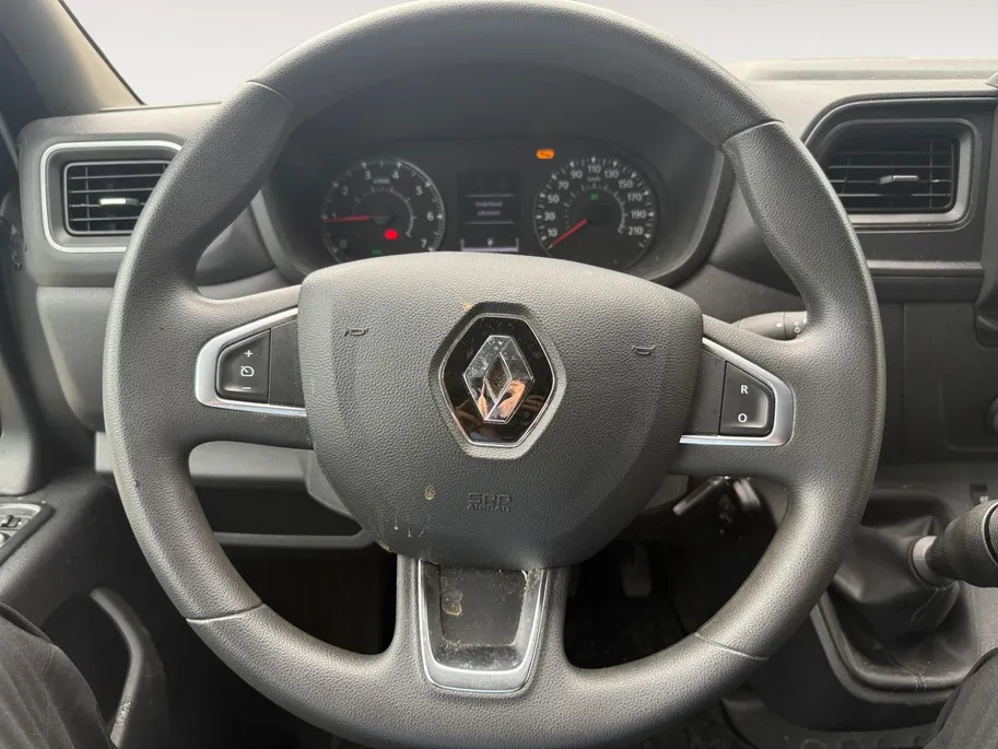 Renault Master T33 2.3 dCi 135 L2H2 Work Edition *BPM VRIJ!*Navi+Camera*Airco*Parkeersensoren*Betimmerd Laadruimte*Trekhaak