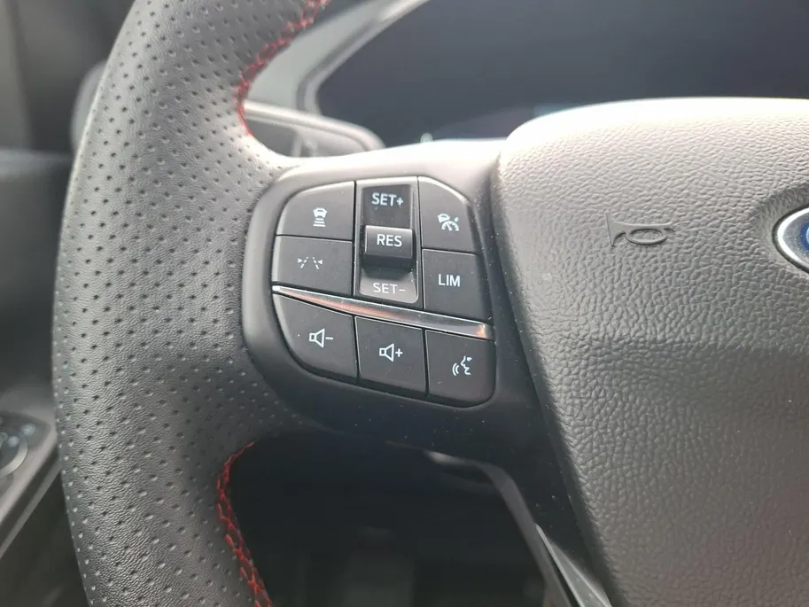 Ford Kuga 2.5 PHEV ST-Line | Winterpack | Driver assistance pack | NL auto