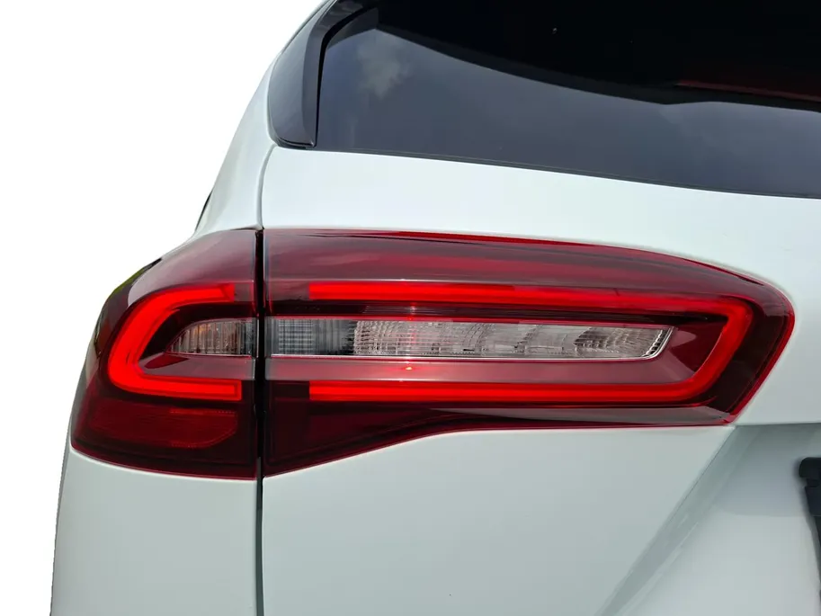 Ford Focus Wagon 1.0 EcoBoost Hybrid ST Line X 155Pk | NL-Auto | 1e eigenaar | Winterpack | Driver Assistancepack | El. Trekhaak | 18' Lichtmetaal | Adaptive Cruisecontrol | Dodehoekdetectie | AGR-best. stoel | B&O Audio |