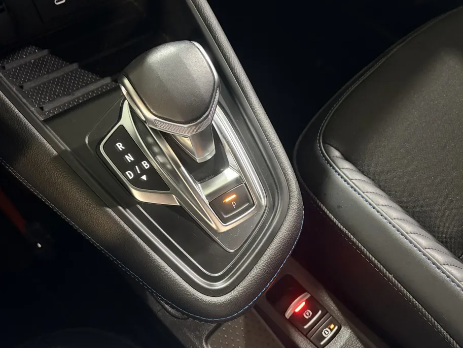 Renault Captur 145PK E-Tech Full Hybrid Esprit Alpine Automaat | Harman Kardon Audio | Stuurwielverwarming | 360 Camera | Parkeersensoren | Apple CarPlay/Android Auto | Navi | Climate Control | Adaptive Cruise Control |