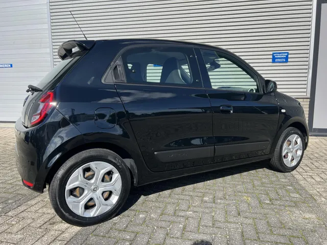 Renault Twingo 1.0 SCe Life | Achterwielaandrijving | Airconditioning  | Elektrische Ramen