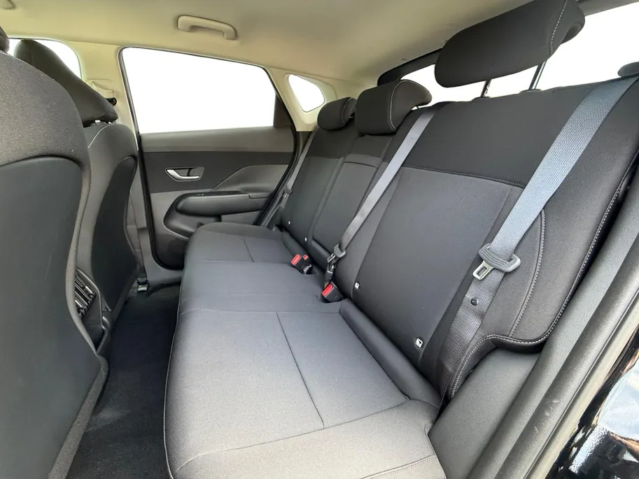 Hyundai Kona Electric Standard Range Pure Edition 48.6 kWh | Z&Z Topdeal! | Van €33.790,- , nu voor €32.290,-  |